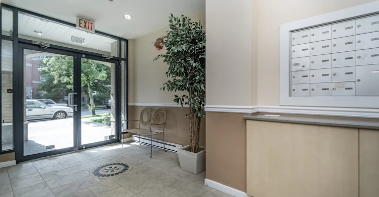 1990 Dunbar Street, Vancouver, BC V6R 3M3 - 5