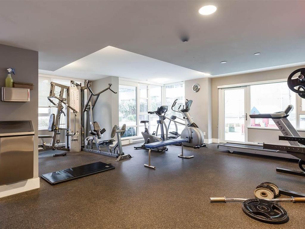 538 7th Avenue West, Vancouver, BC V5Z 1B3 - 2
