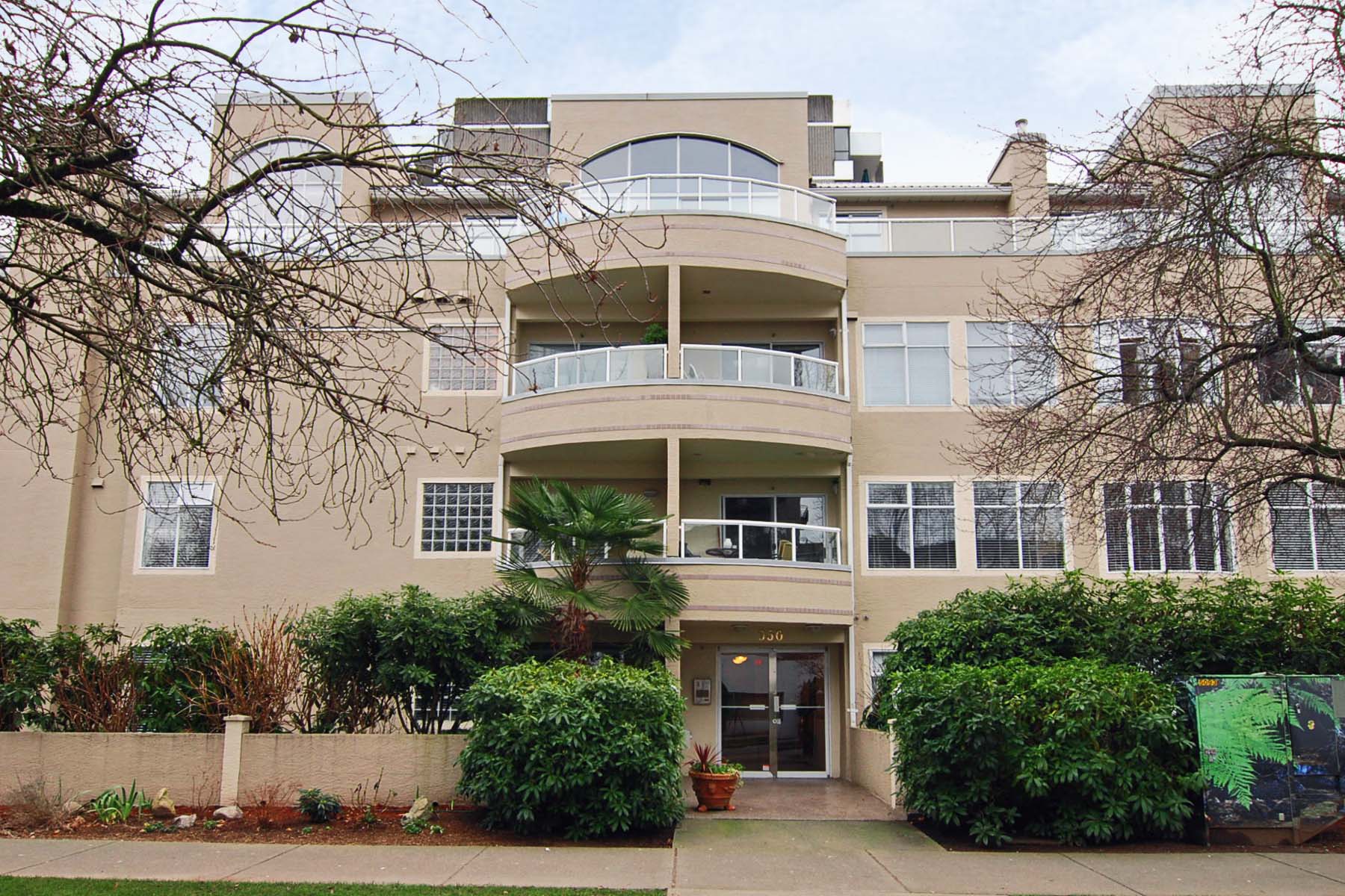 950 Bidwell Street, Vancouver, BC V6G 2J9 - 2