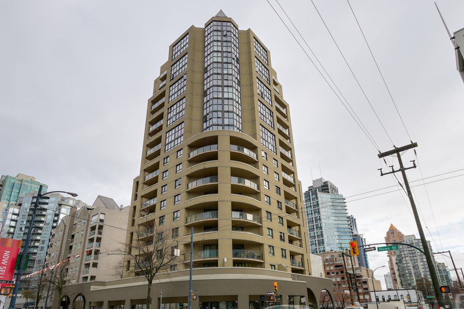789 Drake Street, Vancouver, BC V6Z 2N7
