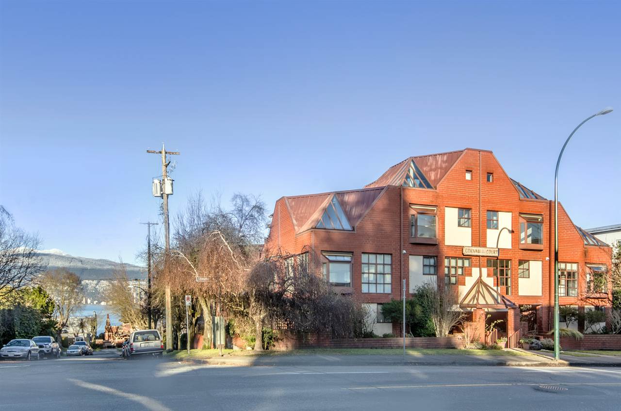 2485 Cornwall Avenue, Vancouver, BC V6K 1B9