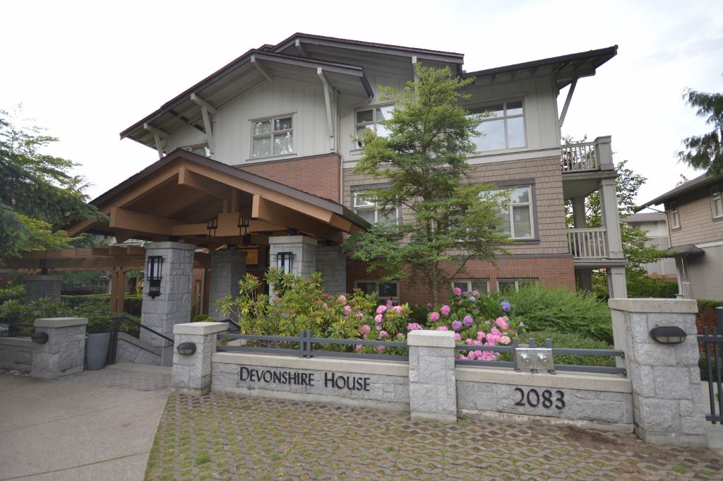 2083 33rd Avenue West, Vancouver, BC V6M 4M6