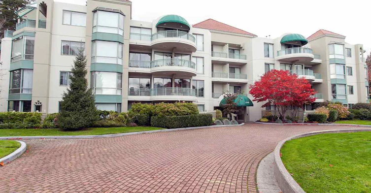 1745 Martin Drive, Surrey, BC V4A 9T5