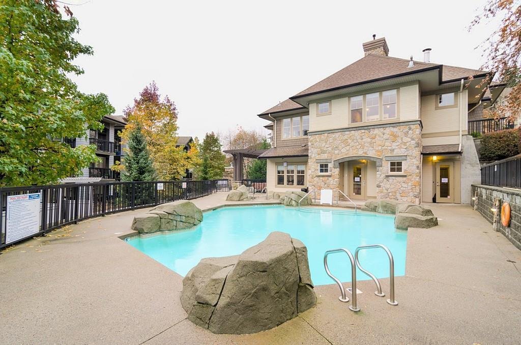 2958 Silver Springs Blvd, Coquitlam, BC V3E 3R9 - 6