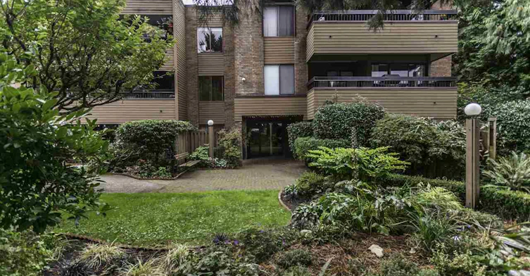 2620 Fromme Road, North Vancouver, BC V7J 2R3