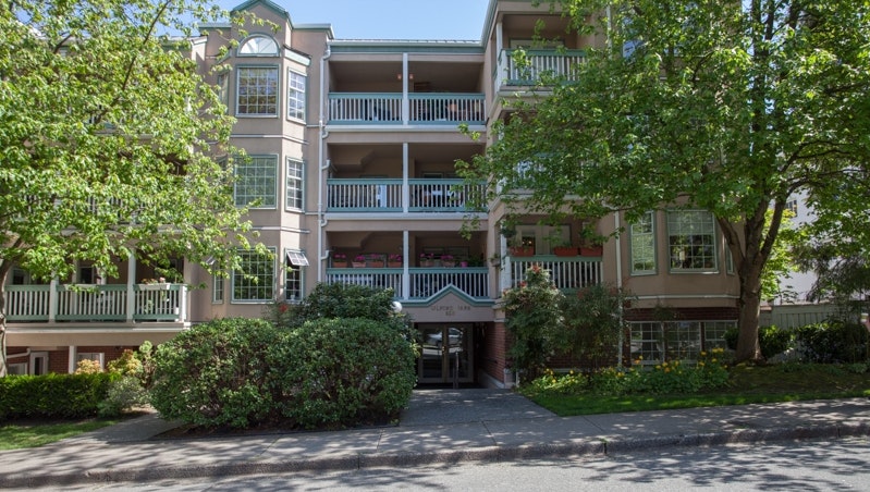 828 Gilford Street, Vancouver, BC V6G 2N6