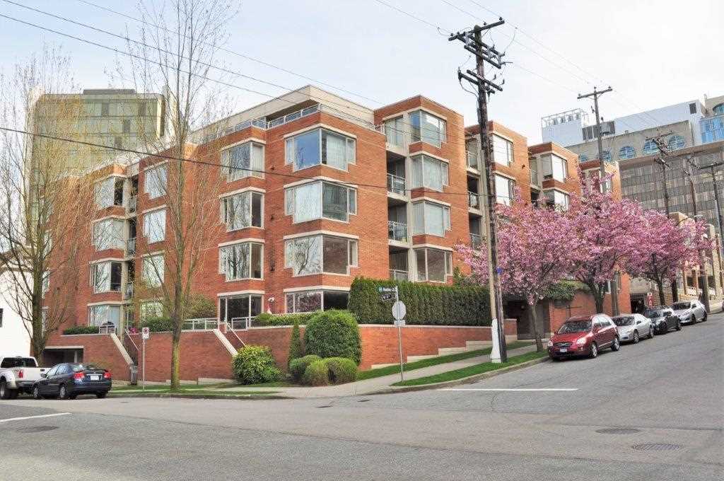 2438 Heather Street, Vancouver, BC V5Z 3H9