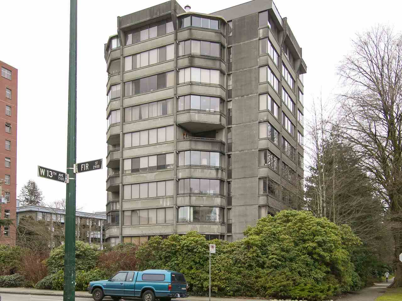 1616 13th Avenue West, Vancouver, BC V6J 2G6