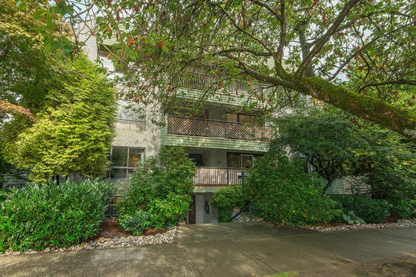 1717 Haro Street, Vancouver, BC V6G 1H1