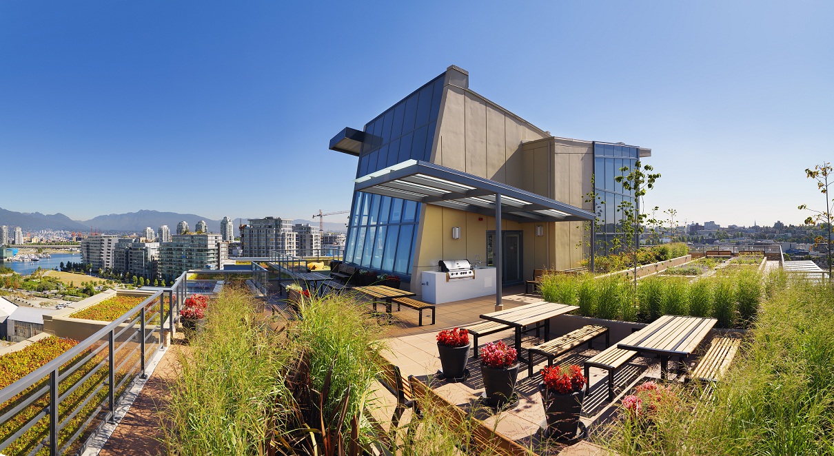 288 1st Avenue West, Vancouver, BC V5Y 0E9 - 2