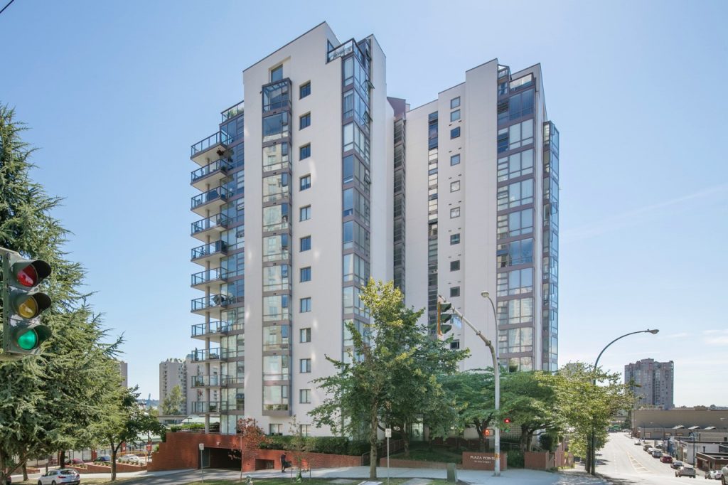 98 Tenth Street, New Westminster, BC V3M 6L8