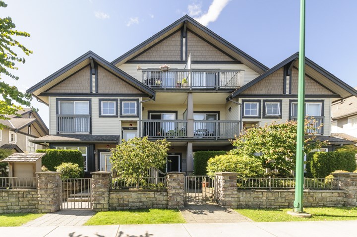 4458 Albert Street, Burnaby, BC V5C 2G2