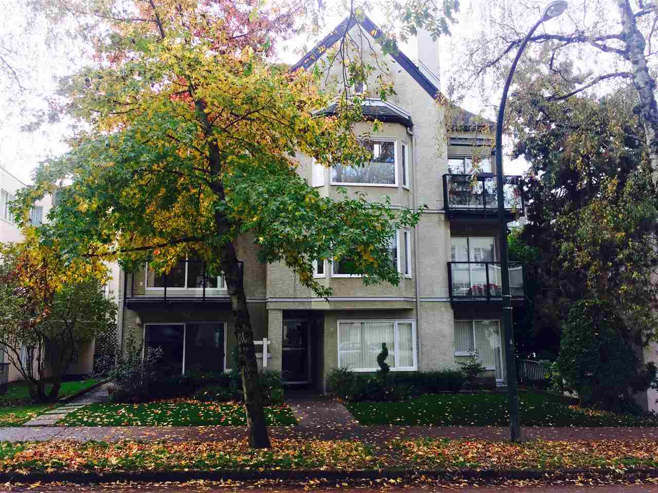 1554 Burnaby Street, Vancouver, BC V6G 1W9