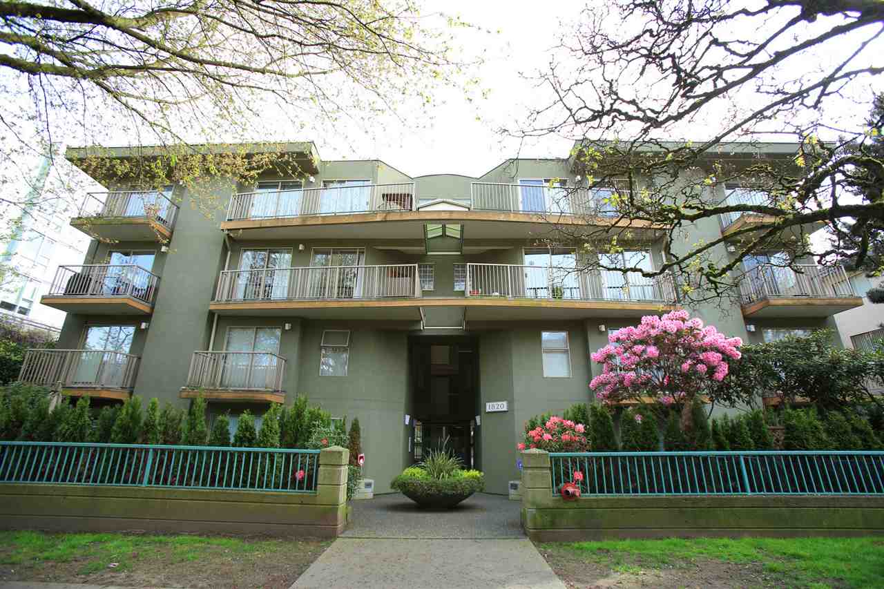 1820 3rd Avenue West, Vancouver, BC V6J 1K8 - 2