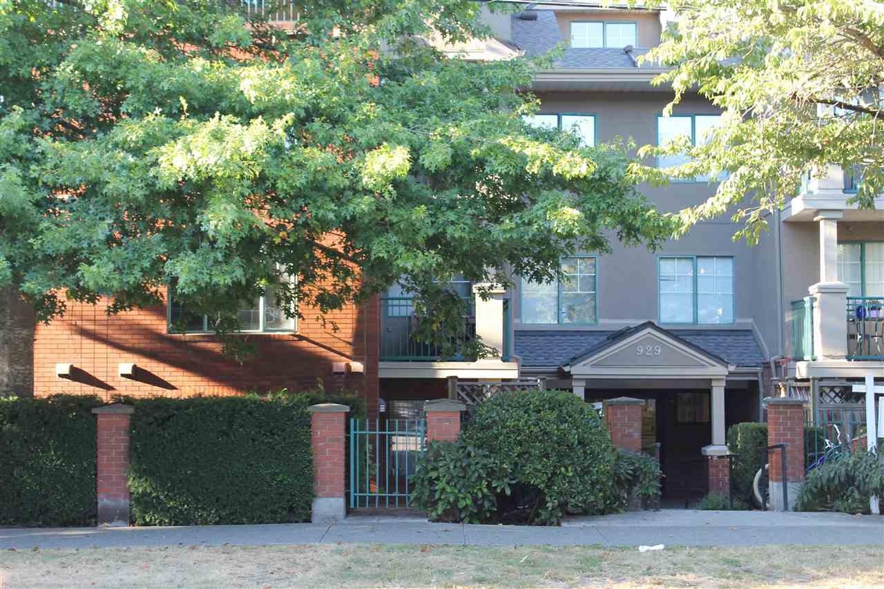 929 16th Avenue West, Vancouver, BC V5Z 1T3