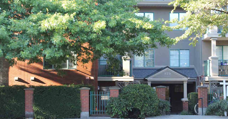 929 16th Avenue West, Vancouver, BC V5Z 1T3