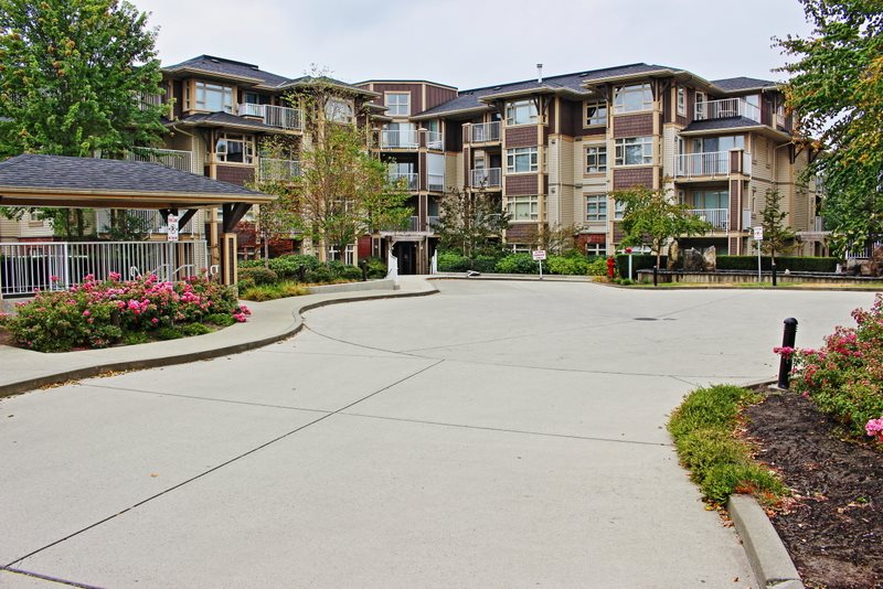 7339 Macpherson Avenue, Burnaby, BC V5J 0B1 - 2