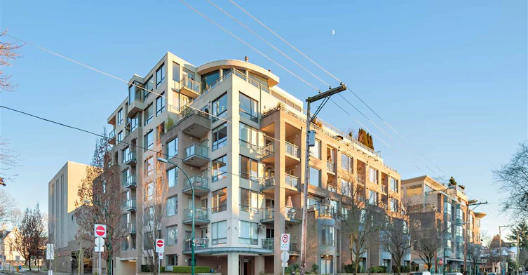 1888 York Avenue, Vancouver, BC V6J 5H8