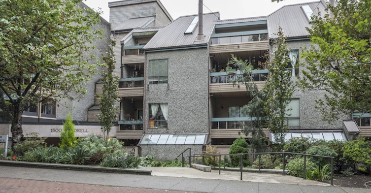 1500 Pendrell Street, Vancouver, BC V6G 3A5