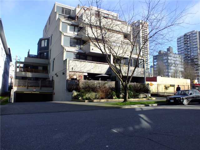 1819 Pendrell Street, Vancouver, BC V6G 1T3