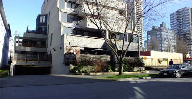 1819 Pendrell Street, Vancouver, BC V6G 1T3