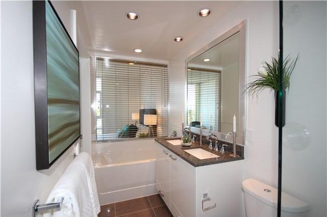 2080 Broadway West, Vancouver, BC V6J 1Z4 - 3
