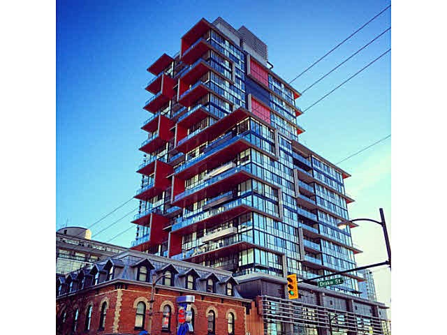 1325 Rolston Street, Vancouver, BC V6B 0M2