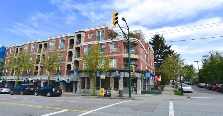 1989 Dunbar Street, Vancouver, BC V6R 4R5