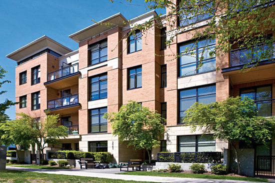 2065 12th Avenue West, Vancouver, BC V6J 5L9 - 5