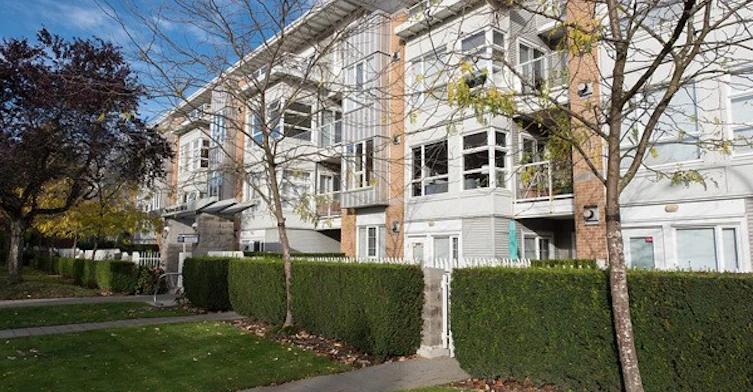 6198 Ash Street, Vancouver, BC V5Z 3G9