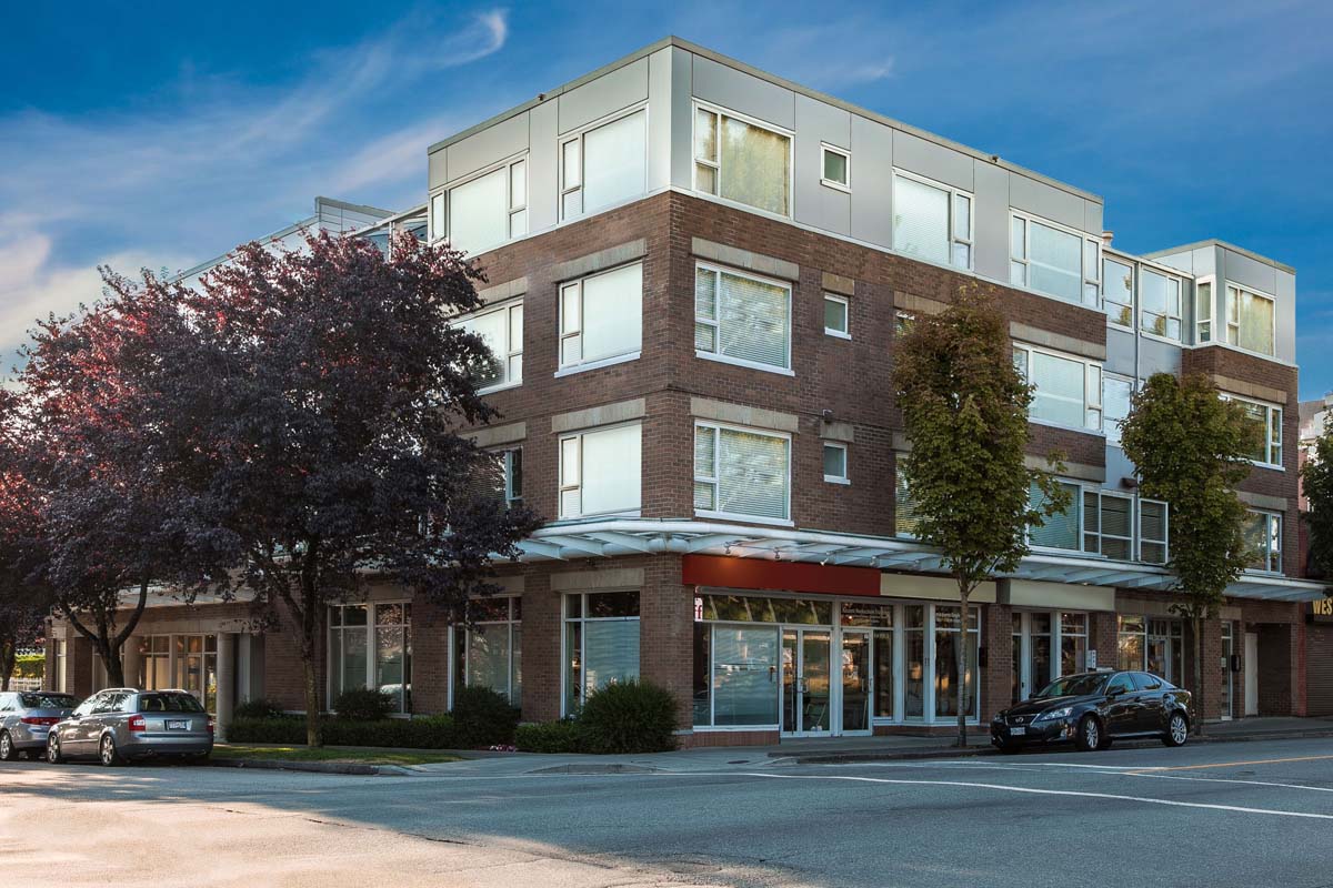 2103 45th Avenue West, Vancouver, BC V6M 2J2