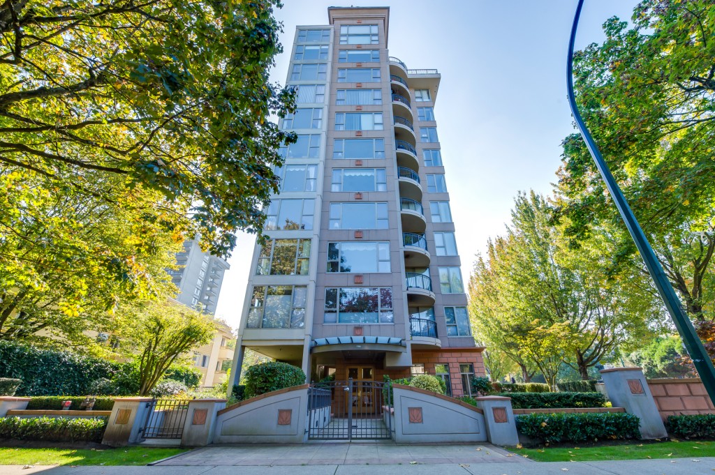 1788 13th Avenue West, Vancouver, BC V6J 2H1