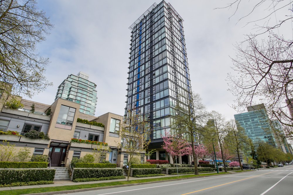 1723 Alberni Street, Vancouver, BC V6G 3G9 - 2