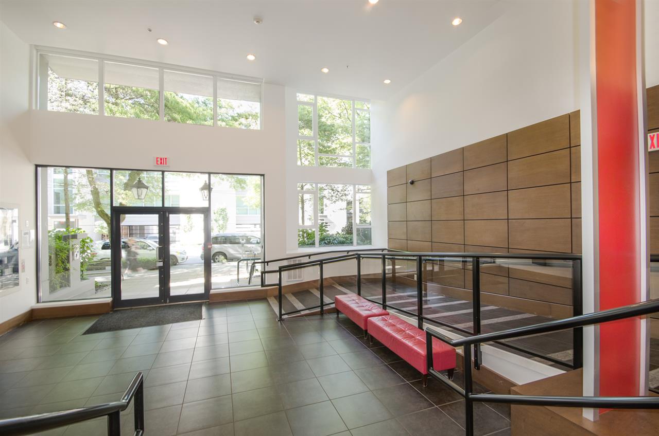 1650 7th Avenue West, Vancouver, BC V6J 5N1 - 6