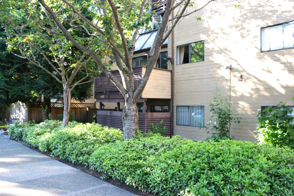 1631 Comox Street, Vancouver, BC V6G 1P4 - 2