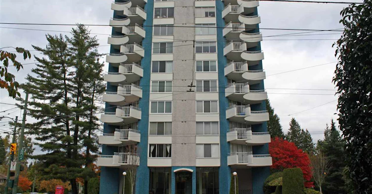 4691 10th Avenue West, Vancouver, BC V6R 2J3