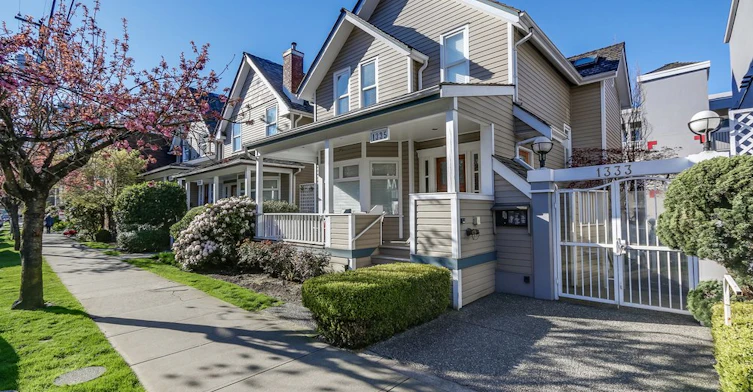1333 7th Avenue West, Vancouver, BC V6H 1B8 - 2