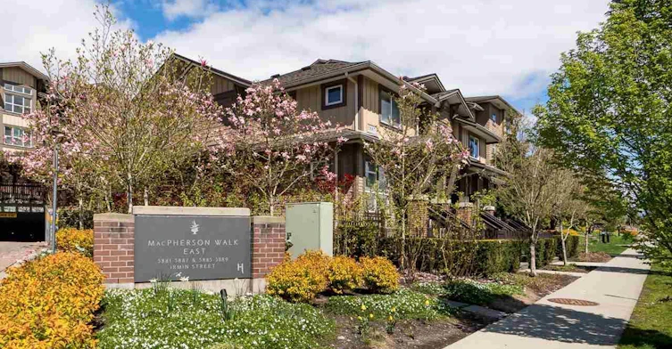 5881 Irmin Street, Burnaby, BC V5J 0C5