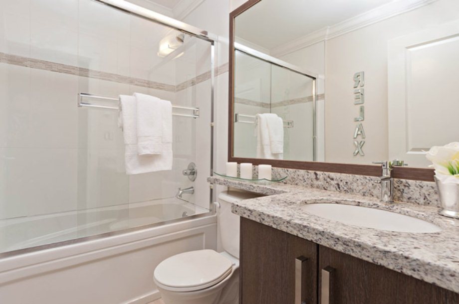 8471 Williams Road, Richmond, BC V7A 1G7 - 2