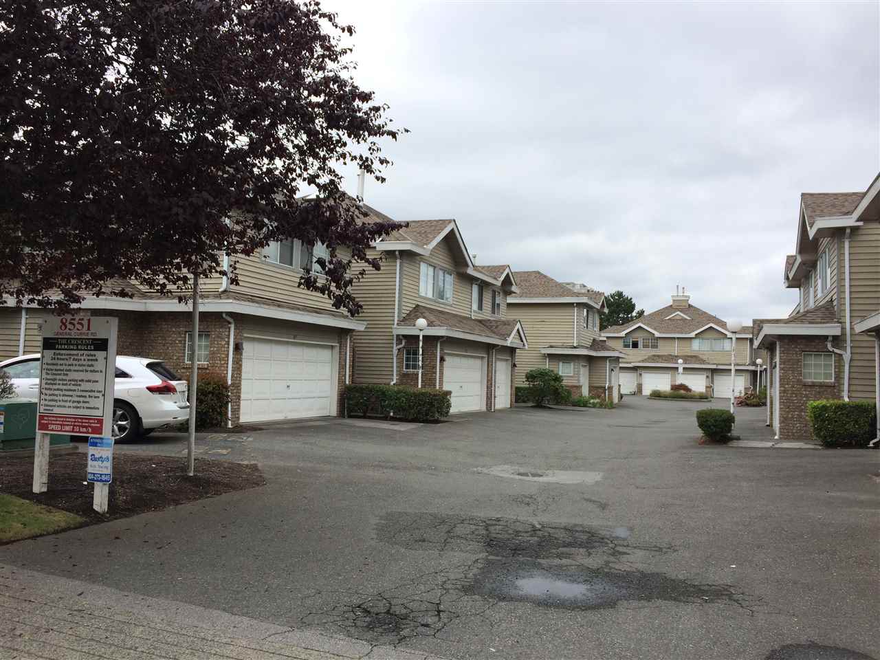 8551 General Currie Road, Richmond, BC V6Y 1M3