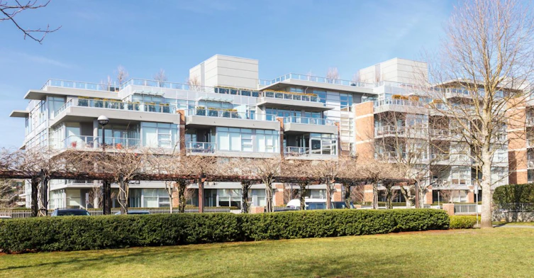 365 Waterfront Crescent Crescent, Victoria, BC V8T 0A6