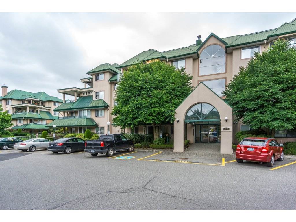 2960 Trethewey Street, Abbotsford, BC V2T 6P5