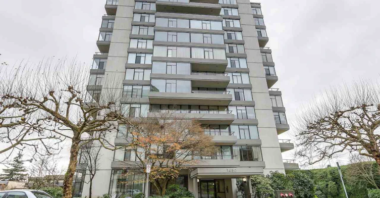 1480 Duchess Avenue, West Vancouver, BC V7T 2W2