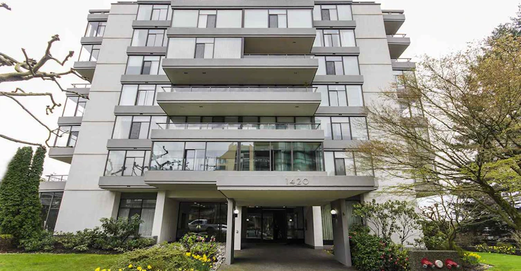 1420 Duchess Avenue, West Vancouver, BC V7T 1H8