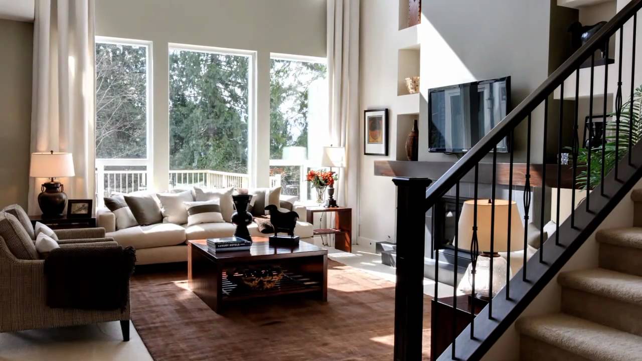 3374 Highland Drive, Coquitlam, BC V3E 0B3 - 2