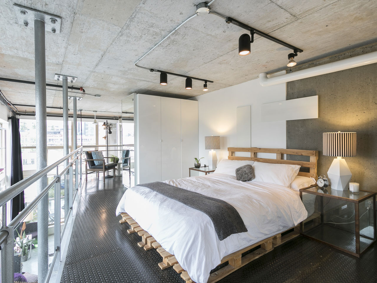 1529 West 6th Avenue, Vancouver, BC V6J 1R1