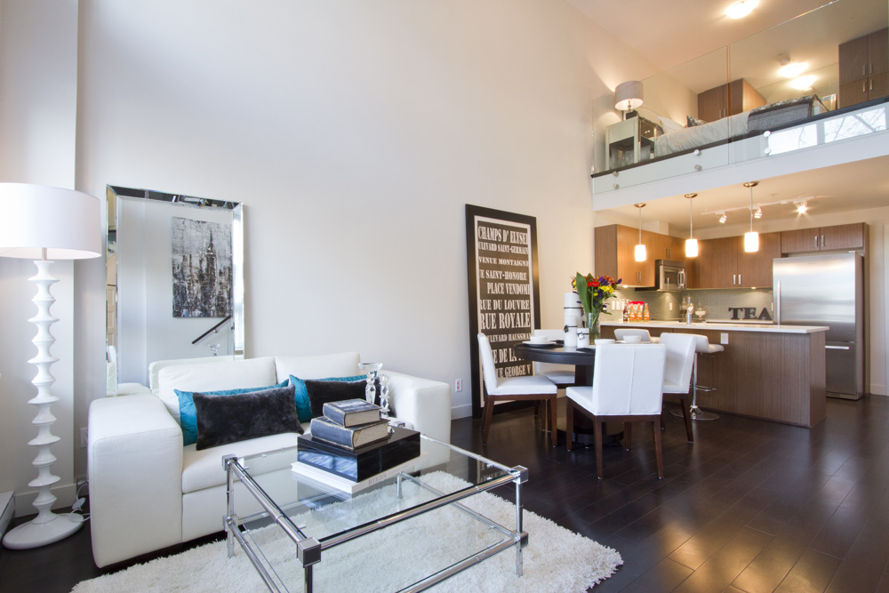 222 30th Avenue East, Vancouver, BC V5V 2V1 - 4