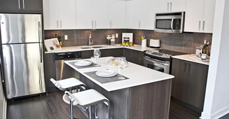 8733 160 Street, Surrey, BC V4N 6P9 - 2