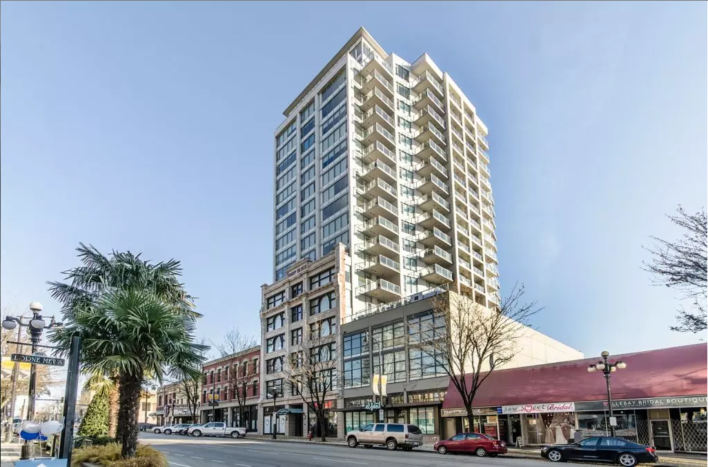 702 Columbia Street, New Westminster, BC V3M 1A9