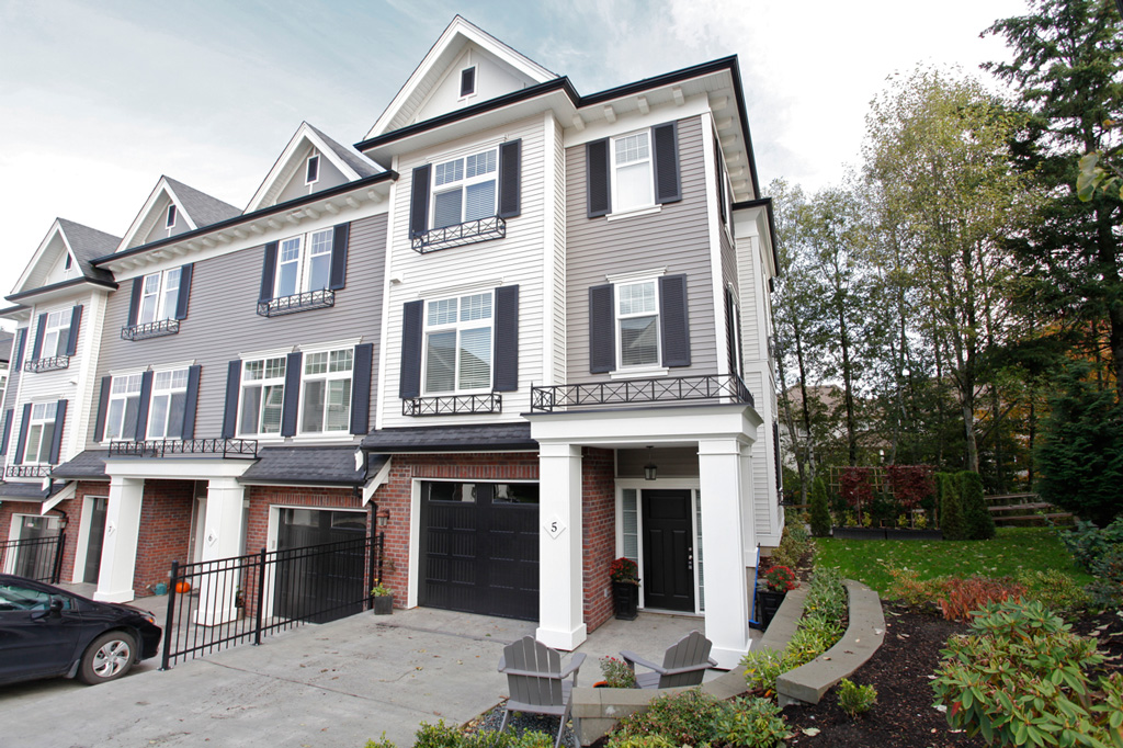 5635 Teskey Way, Chilliwack, BC V2R 4V8 - 5